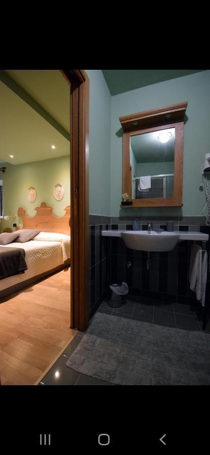 Delle Rose Bed & Breakfast *